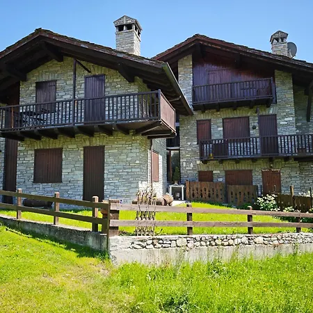 Vista Montebianco 公寓 Villair